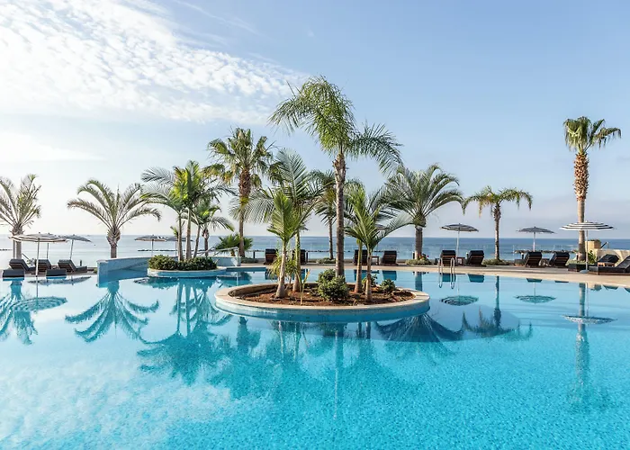 Royal Apollonia By Louis