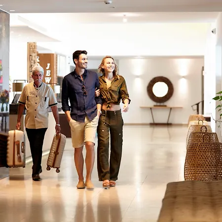 Hotel Royal Apollonia By Louis Limassol