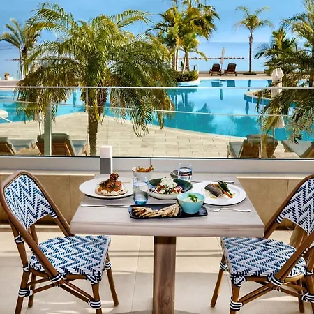 Royal Apollonia By Louis 5* Limassol
