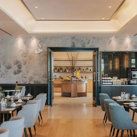 Royal Apollonia By Louis Hotel Limassol