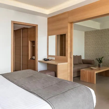 Royal Apollonia By Louis Hotel Limassol