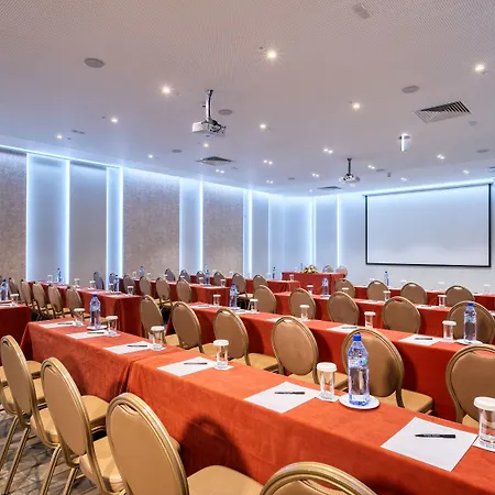 Royal Apollonia By Louis 5* Limassol