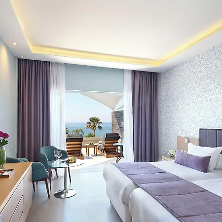 Royal Apollonia By Louis Hotel 5*