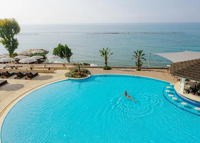 Royal Apollonia By Louis