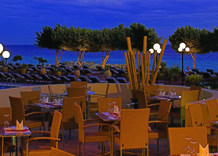 Royal Apollonia By Louis 5*