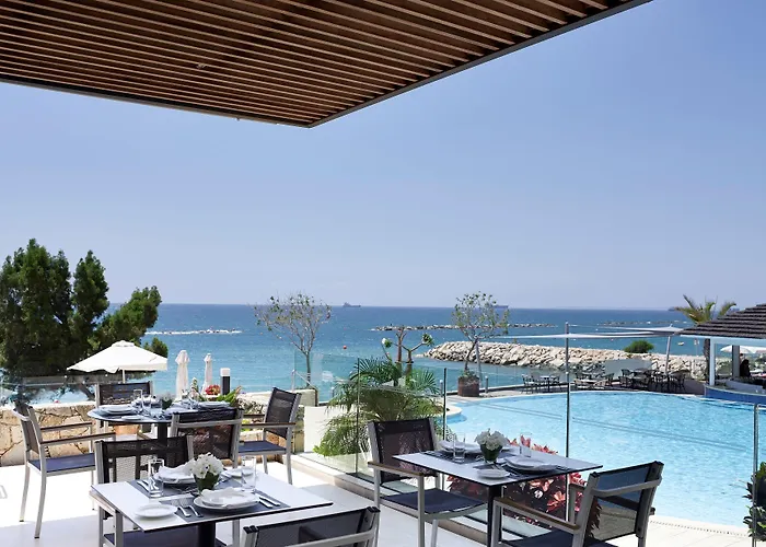 Royal Apollonia By Louis Hotel