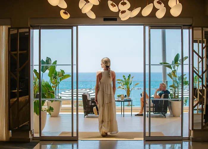 Royal Apollonia By Louis Hotell Limassol