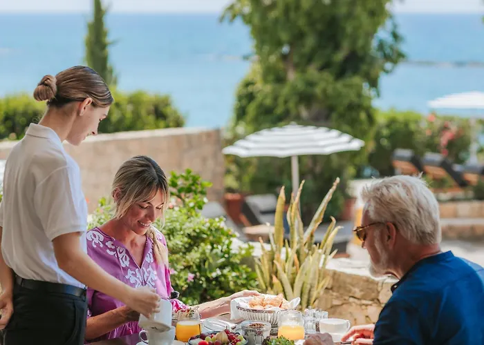 Royal Apollonia By Louis Hotell Limassol