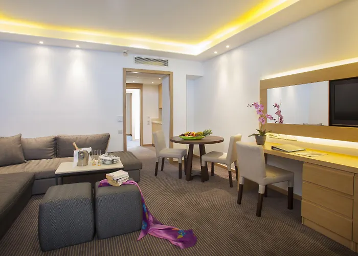 Royal Apollonia By Louis Limassol