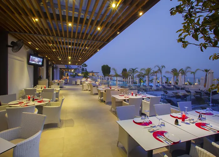 Royal Apollonia By Louis Limassol